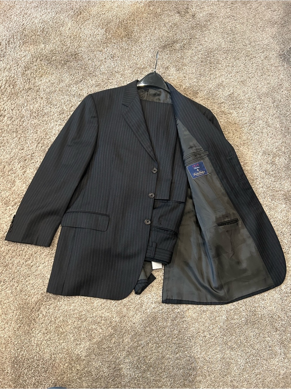 Men's Black Pinstripe Brooks Brother’s Suit 42/36 - Picture 2 of 10